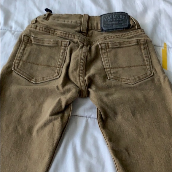 5 for $25 Levi Strauss brown jeans - great condition - Picture 2 of 2